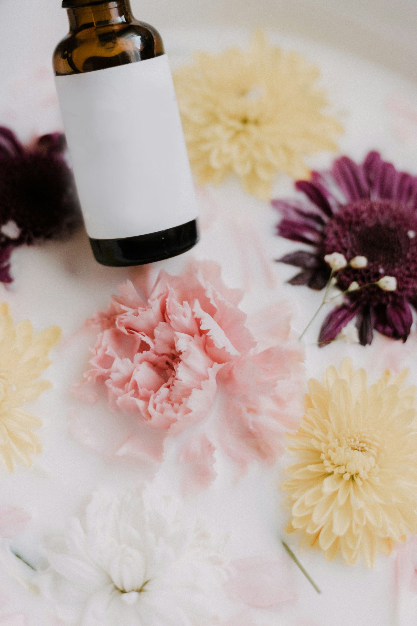 How do you choose fragrance oil for branded perfumes?